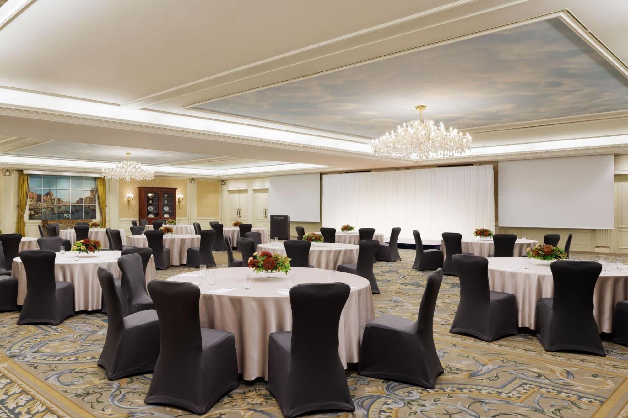 The Westin Tokyo Hotel Екстериор снимка