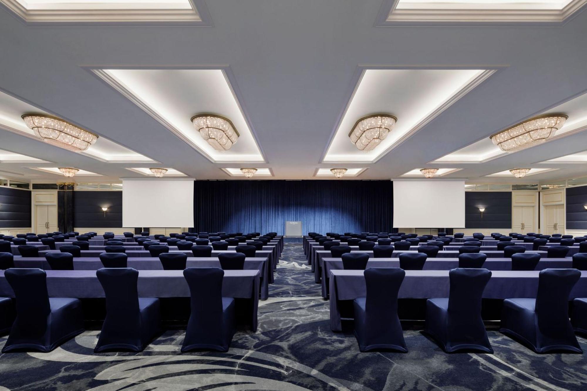 The Westin Tokyo Hotel Екстериор снимка